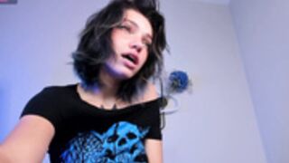 Blue Eyed Twinkle rubs tits and masturabtes