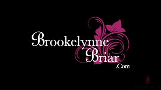 Br00k3lynn3 Br1@r public sauna