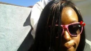 JezabelVessir squirts on balcony