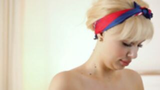 adelineking_2025-11-26_08-31-32_957