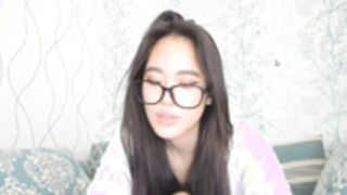 Lee_chang dildo fuck pussy ticket show