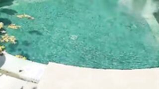 Alicia Davis outdoor solo