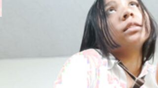 wrecking both her holes