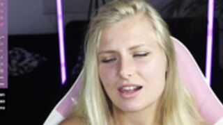 crystal_blond dildo
