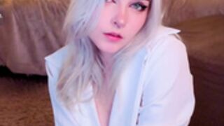 ShyniAlice Boobs 2