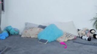 namibergman__30012025_0600_female_chaturbate