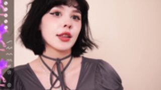 angry_birds2 play with dildo and show her ass