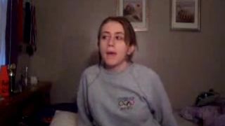 Se Le Desviste asu novio