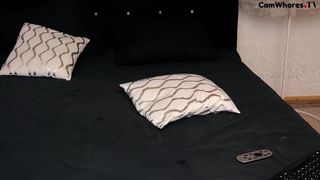 sexy NatalieBloom plays with her tasty pussy livejasmin 2